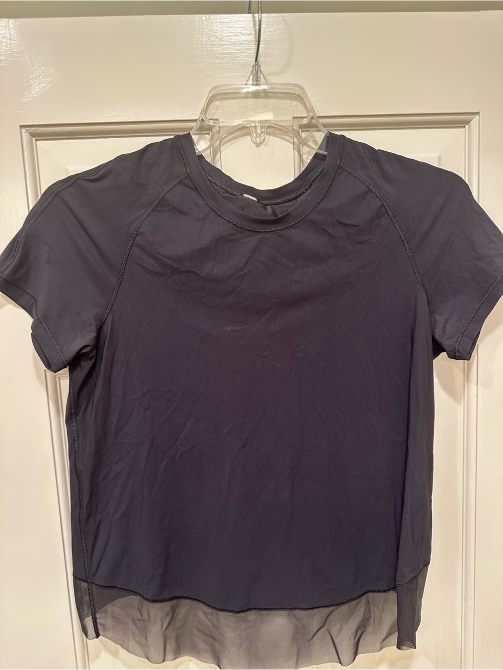 Lululemon Black Open Back Mesh Hem Running Workout Top Size 2